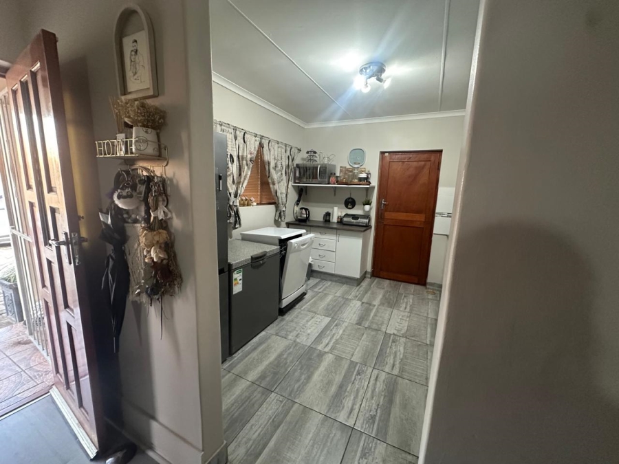 2 Bedroom Property for Sale in Campher Park Eastern Cape